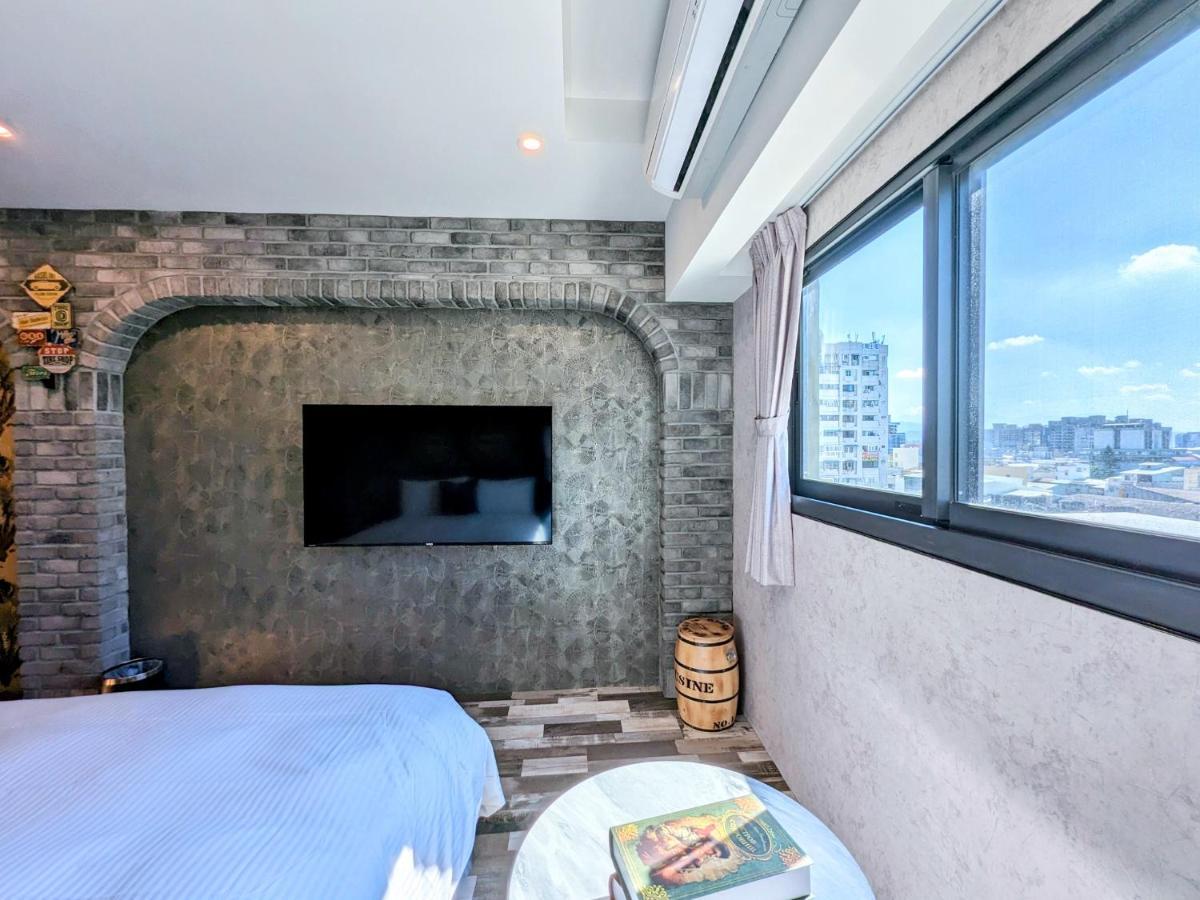 K Hotel - Yizhong Тайчжун Екстер'єр фото
